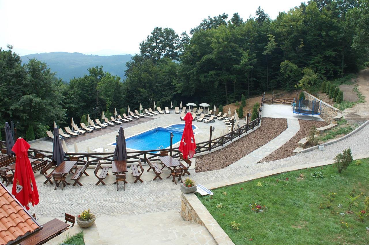 Valdi Hill Complex Triawna Zewnętrze zdjęcie